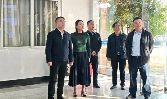 叶科在率队走访慰问机关单位干部职工时指出：起步即...