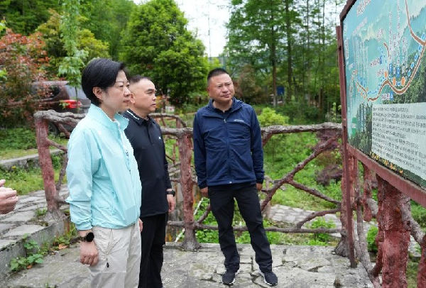 晏世莹开展节前旅游安全检查工作：筑牢安全防线 护...