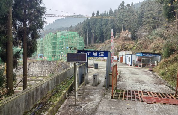 cb949aeeeae92ec8bb2b82942755131