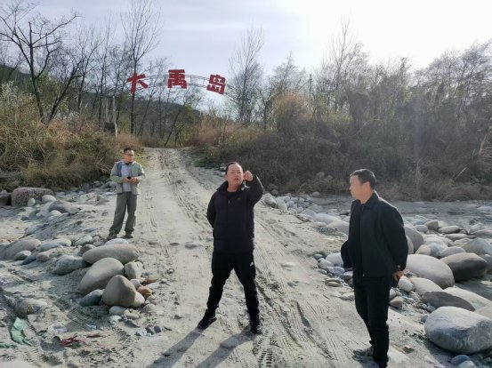 76f2fd7c9bb058268eb7602fc0c6d604