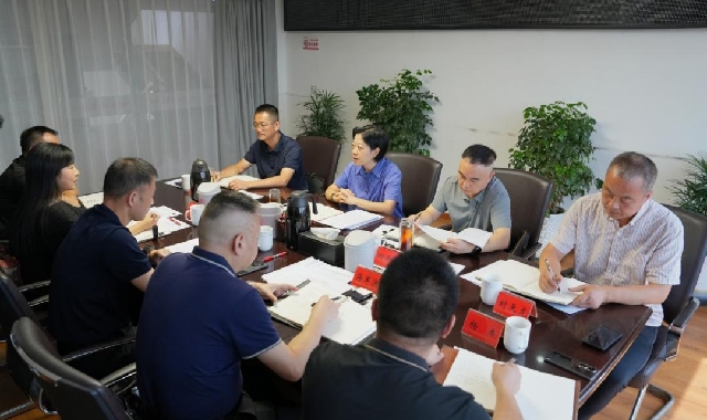 晏世莹调研全市宣传思想文化系统工作时强调 转实功...