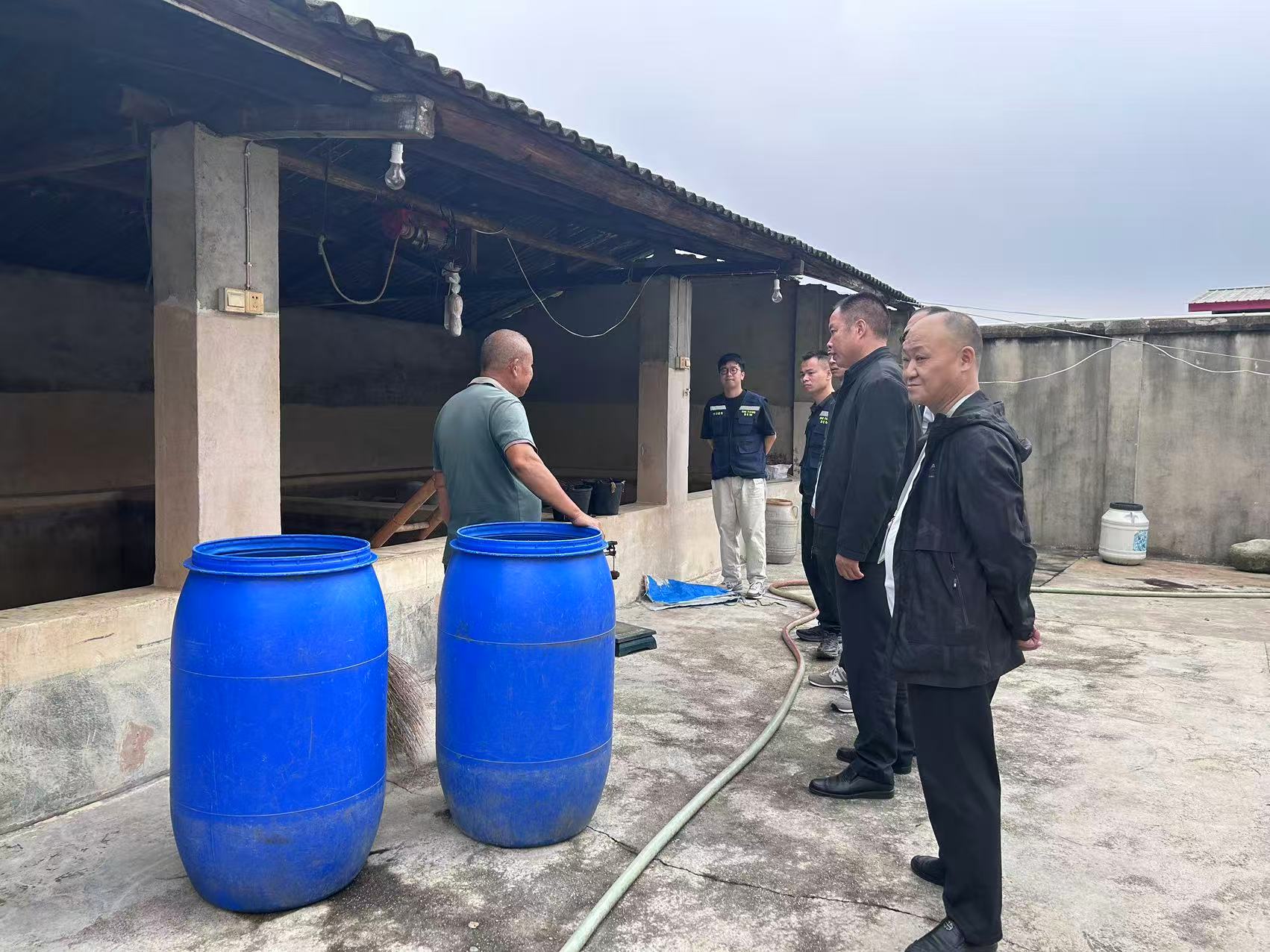 1761725262542015102.jpg 1761725262542015102.jpg