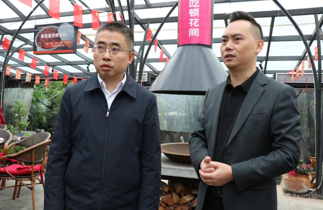 1761791643275088309.jpg 3.jpg